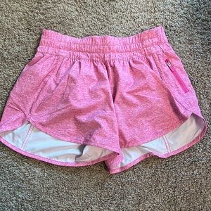 Lululemon Tracker Low-Rise Lined Short 4”